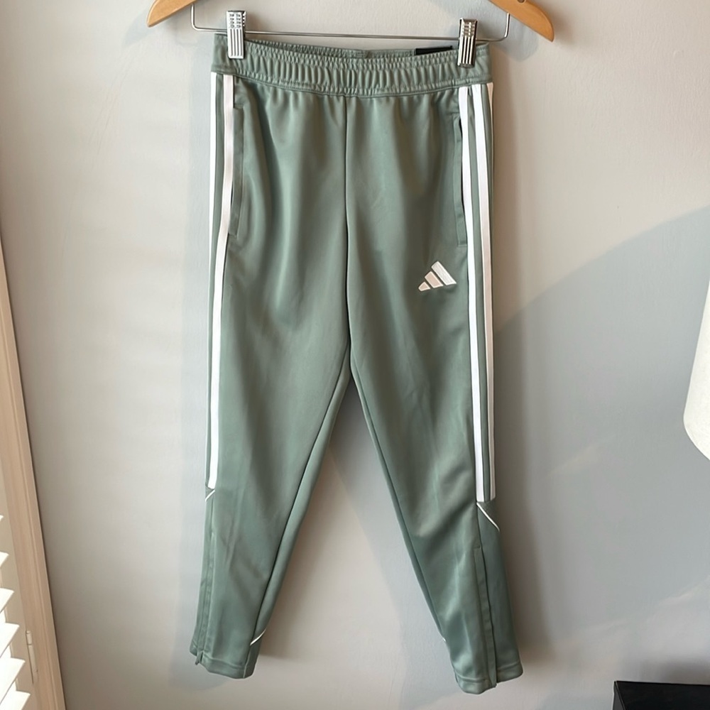 NWT Adidas‎ Girls Tiro Green Pant